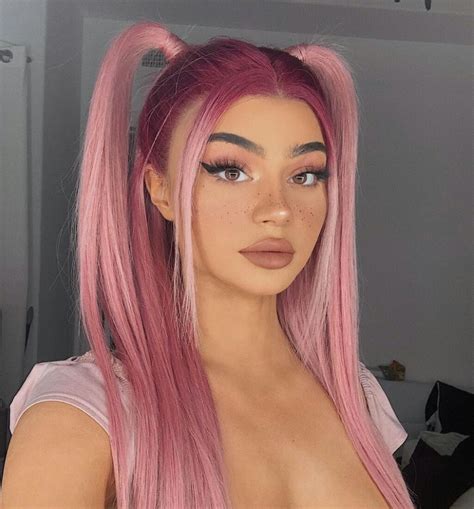 Pink Haired Girl Porn Videos 